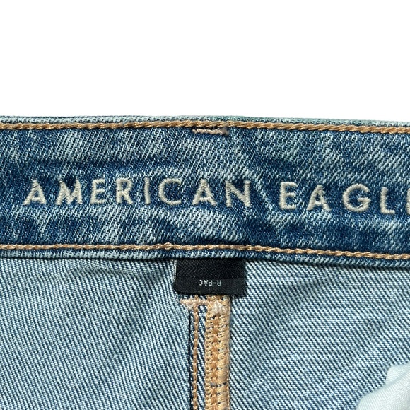 American Eagle Mom Distressed Jean Shorts - Picture 3 of 4